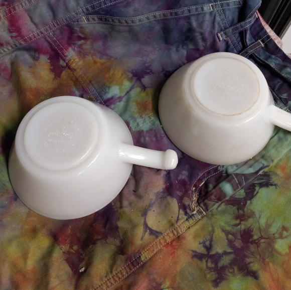 Fire King Set 2 Chiki/Soup Bowls white - Picture 2 of 6